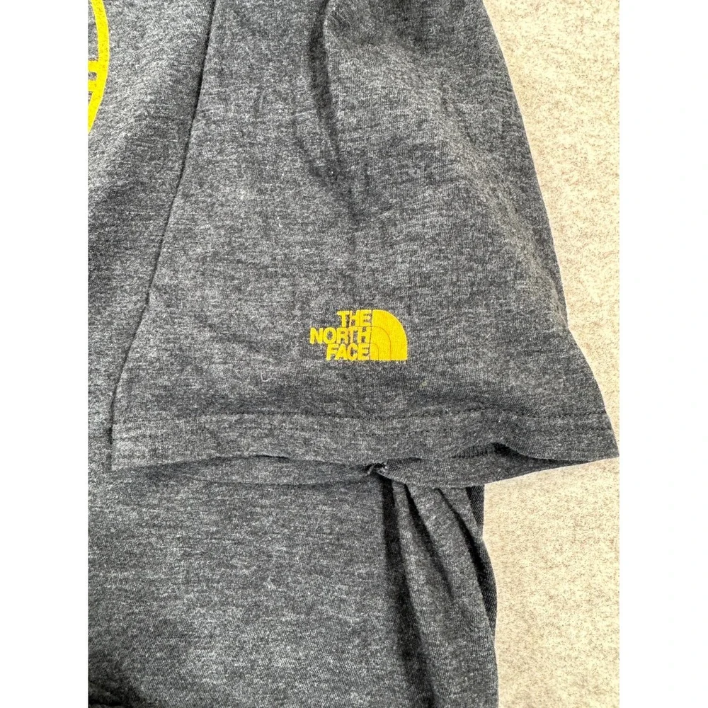 The North Face T Shirt Mens 2XL Charcoal Gray Yosemite National Park Classic Fit